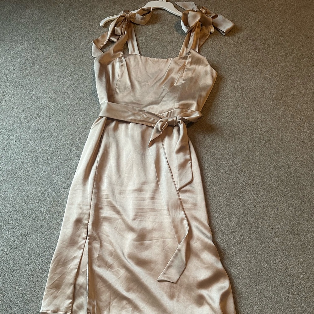 Show me your MUMU Claire Midi Dress in Champagne Luxe Satin